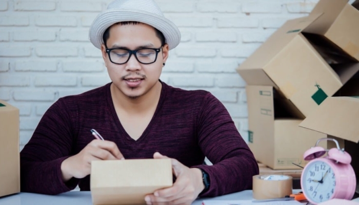 pebisnis-online-sering-kehabisan-waktu-kirim-order?-begini-cara-atur-pengiriman-instan