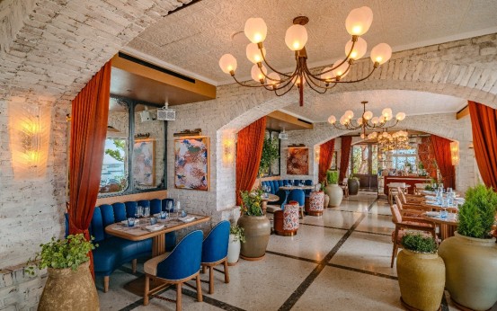 hadir-kembali!-lavo-restoran-italia-di-marina-bay-sands