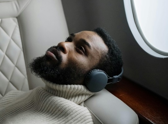 7-lagu-tentang-mencintai-seseorang-yang-sudah-punya-pasangan