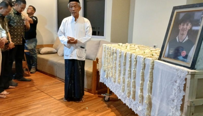 jenazah-atlet-gimnastik-tiba-di-tanah-air