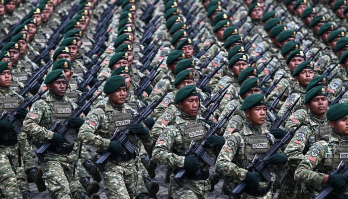 prompt-gemini-ai-papan-bunga-hut-tni-2025-yang-keren