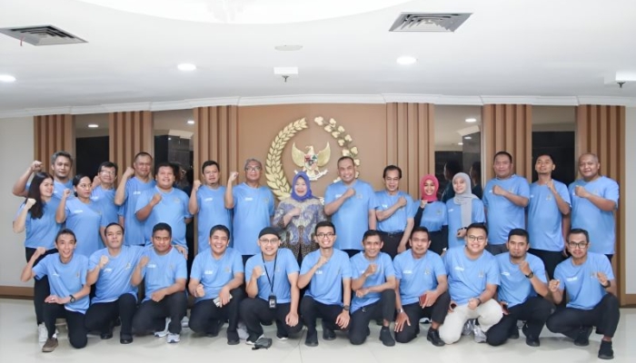sekjen-mpr-lepas-kontingen-bapor-korpri-untuk-pornas-xvii-di-palembang