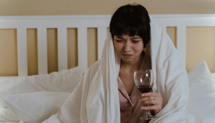 7-cara-mengatasi-hangover-agar-tubuh-kamu-cepat-pulih