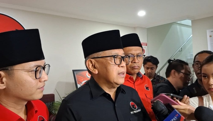 pdip-tugaskan-fraksi-di-dpr-kaji-soal-whoosh