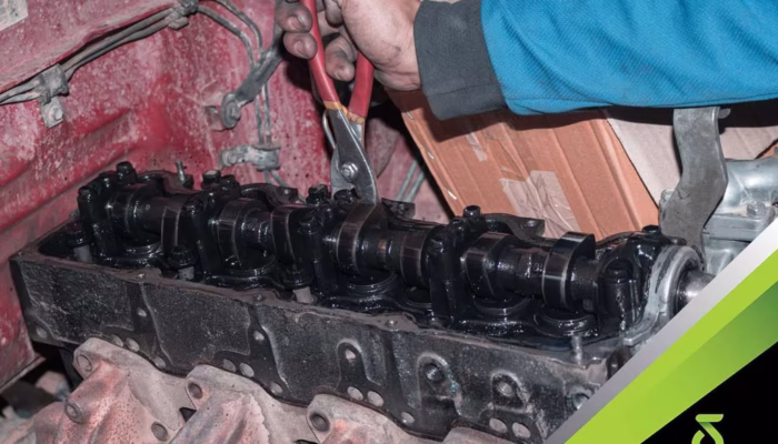 penyebab-keausan-logam-pada-oli-industri-engine-diesel