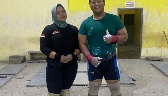 dua-lifter-jambi-ikut-islamic-solidarita-games