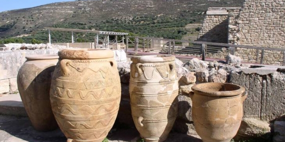 Asal Usul Simbol @ Ternyata dari Wadah Tanah Liat untuk Menyimpan Anggur