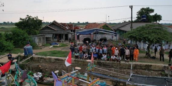 Pertamina NRE Nyalakan Cahaya Baru Nelayan Cimalaya