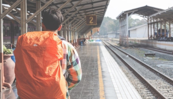 cara-ke-stasiun-kcic-whoosh-halim-naik-krl,-lrt-&-transjakarta