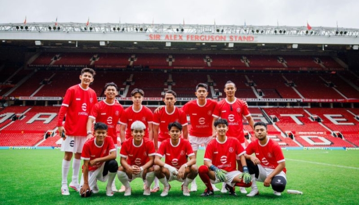 efootball-beri-kesempatan-penggemar-indonesia-kunjungi-old-trafford
