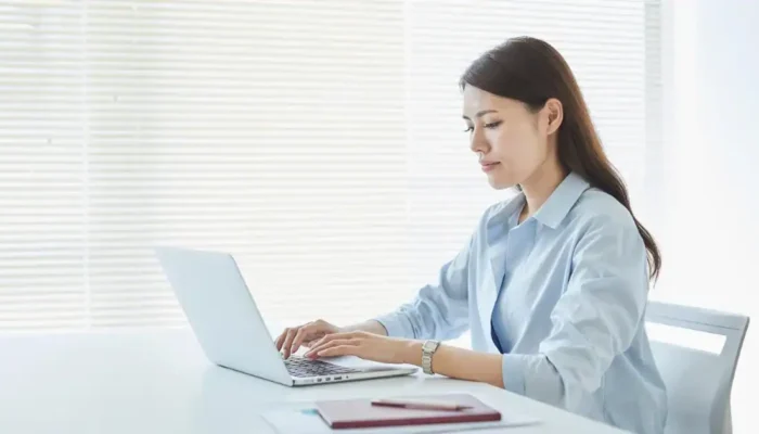 7-pekerjaan-informatika-yang-sulit-digantikan-ai-2026