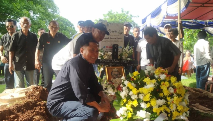 eks-kiper-timnas-indonesia-ronny-pasla-wafat,-pernah-dikagumi-legenda-portugal