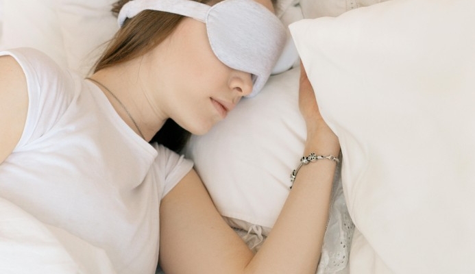 nyaman!-ini-5-posisi-tidur-saat-asam-lambung-naik