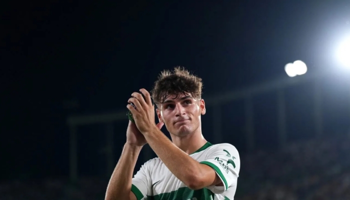 real-madrid-dapatkan-persaingan-dapatkan-gelandang-berbakat-elche