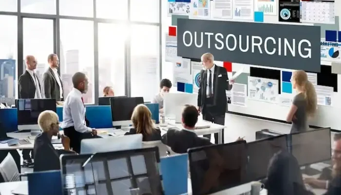 jenis-jasa-outsourcing-talent-it,-kelebihan-&-kekurangannya