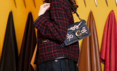 Coach Hadirkan Intimate Experience Untuk Koleksi Holiday 25