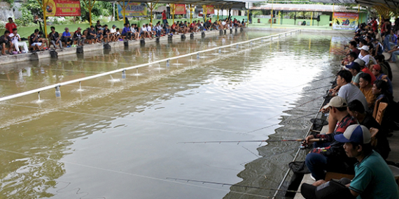 Empang Villa : Harian & Galapung, Harian Buka Setiap Hari, Galapung Jumat Libur