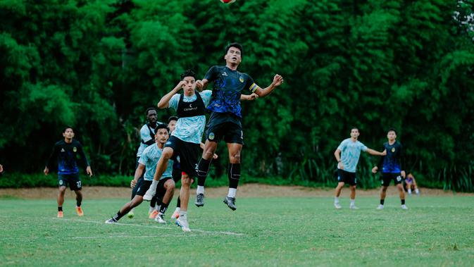 bri-super-league:-bertepatan-libur-nataru,-laga-tunda-psim-vs-psbs-dimajukan-sehari