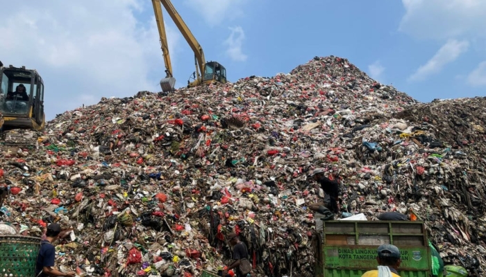 kota-tangsel-berstatus-tanggap-darurat-penanggulangan-sampah