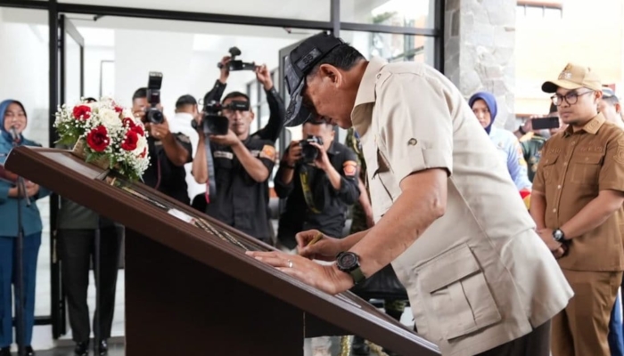 menhan-resmikan-fasilitas-sekolah-perwira-prajurit-karier-tni