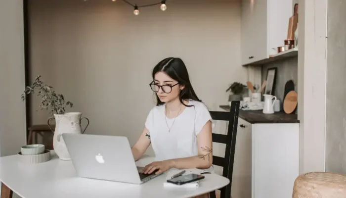 15-pekerjaan-yang-bisa-wfh-&-skill-yang-dibutuhkan
