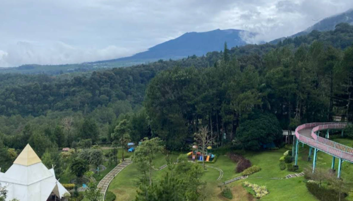 taman-wisata-alam-sevillage-cianjur,-glamping-dan-menikmati-wahana-di-kaki-gunung-gede-pangrango