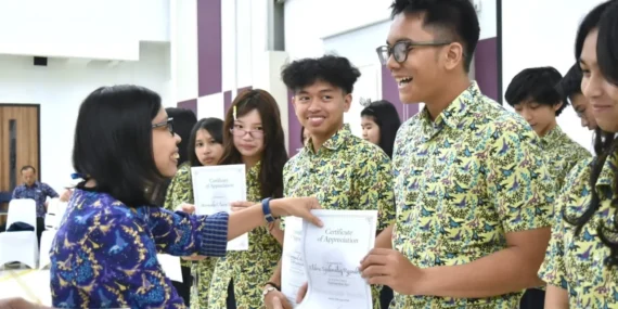 SEKOLAH PERKUMPULAN MANDIRI