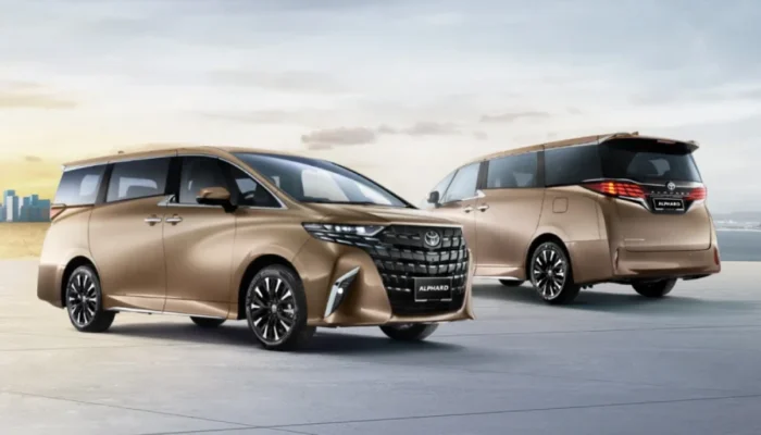 bisakah-toyota-alphard-mengejar-ketertinggalannya-dari-denza-d9?