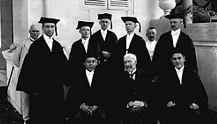 menakar-langit-hindia:-sejarah-panjang-pencatatan-hujan-indonesia-sejak-abad-ke-18