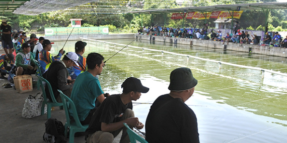 Telaga Petir : Buka Senin, Rabu, Malam Jumat, Sabtu & Minggu Akhir Bulan Lomba Paket