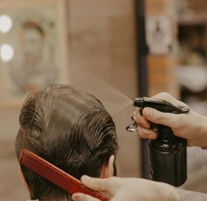 6-model-rambut-yang-cocok-untuk-tekstur-lepek-agar-stylish