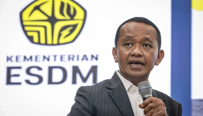 prabowo-minta-bahlil-evaluasi-pencabutan-kontrak-tambang-martabe