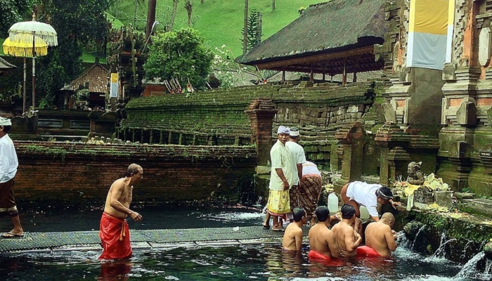 mengenal-blangikhan,-tradisi-‘mandi-langir’-warisan-leluhur-lampung-menyambut-ramadan