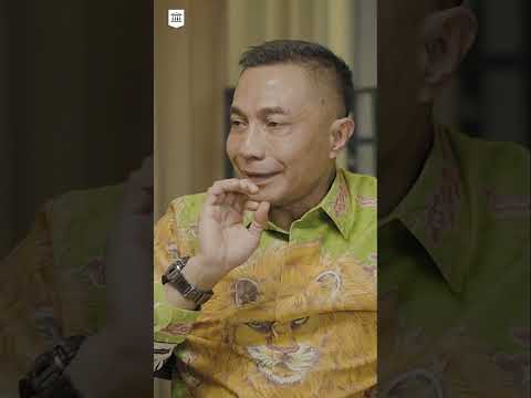 Agenda ke-3 elite global adalah warna pelangi #shorts #dharmapongrekun #cokipardede #adrianoqalbi
