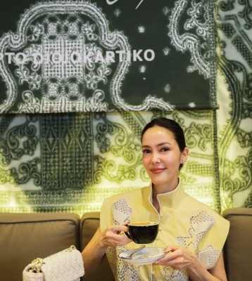 resmi-buka!-bazaar-cafe-by-7.am-bakers-x-sapto-djojokartiko