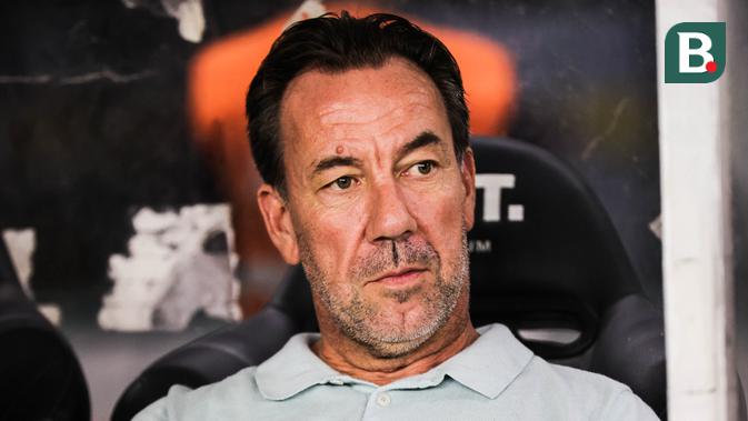 psim-tanpa-kemenangan-dalam-5-laga-beruntun-bri-super-league,-ini-respons-jean-paul-van-gastel