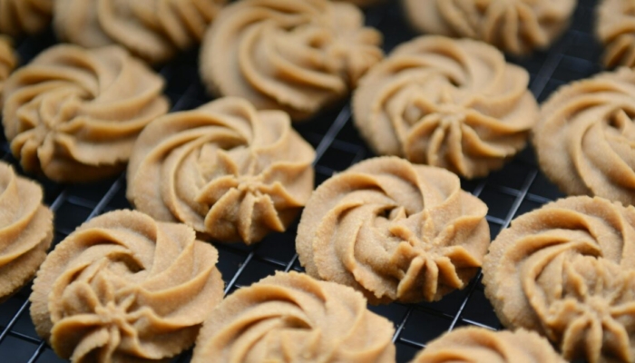 10-kue-kering-tradisional-indonesia-yang-cocok-untuk-jualan-atau-oleh-oleh