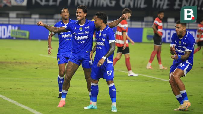 foto:-momen-persib-bandung-hajar-madura-united-5-0-di-bri-super-league