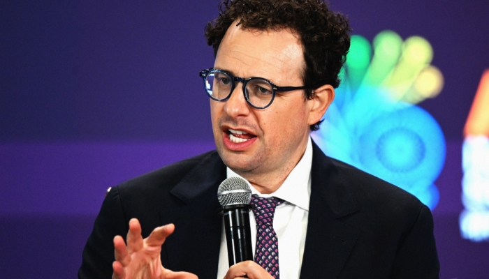 trump-bergerak-untuk-melarang-antropik-dari-pemerintah-as