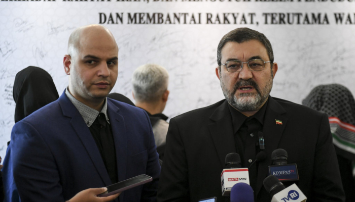 dubes-iran-untuk-indonesia-tegaskan-selat-hormuz-tidak-ditutup