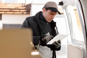 tanggal-sibuk-untuk-pengiriman-bisnis-menjelang-lebaran