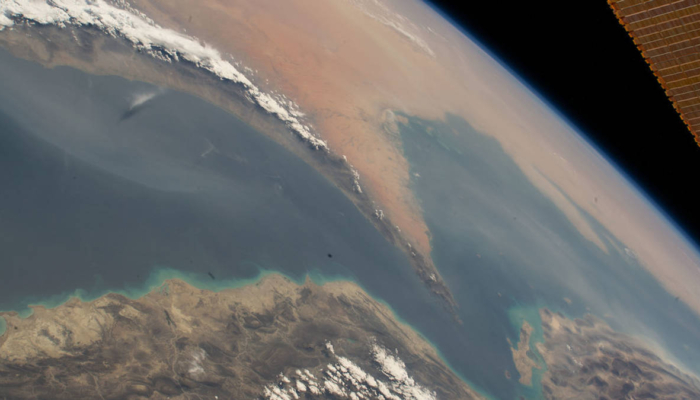 indonesia-bernegosiasi-untuk-membebaskan-dua-kapal-pertamina-yang-terjebak-di-selat-hormuz