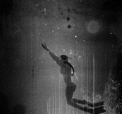 ocean’s-fingerprints:-raquel-trejo-on-underwater-analogue-photography
