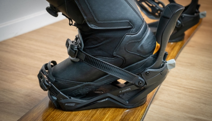 ulasan-jones-mercury-fase-snowboard-bindings:-sistem-entri-cepat-terbaik