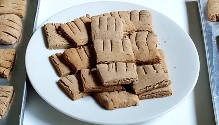 kue-bakar-betawi,-kukis-tradisional-yang-dulu-sering-disajikan-saat-momen-lebaran