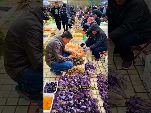 pasar unik menjual berbagai batu akik