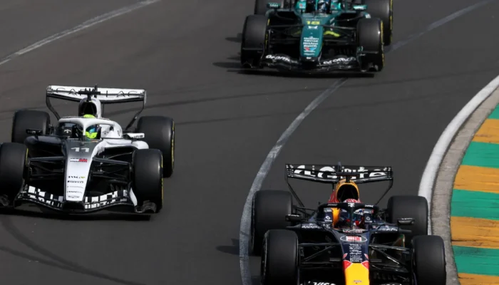 verstappen-bahas-masalah-baterai-kosong-dengan-fia