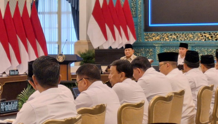 prabowo-minta-kabinet-kaji-opsi-wfh-bagi-asn-demi-hemat-bbm
