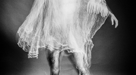 Motion Frozen: Portrait Photography by Jillian Barker