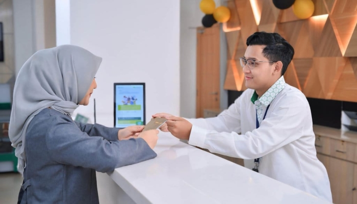 jelang-lebaran,-piutang-gadai-pegadaian-tembus-rp124-triliun